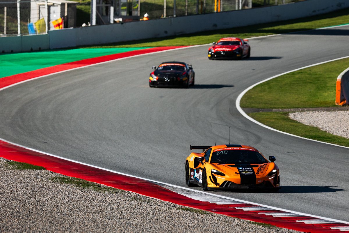 McLaren Artura GT4 leading at Barcelona